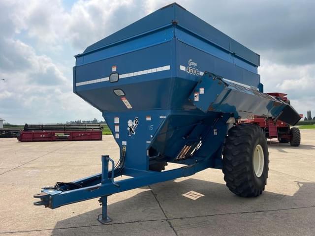 Image of Kinze 450C equipment image 1