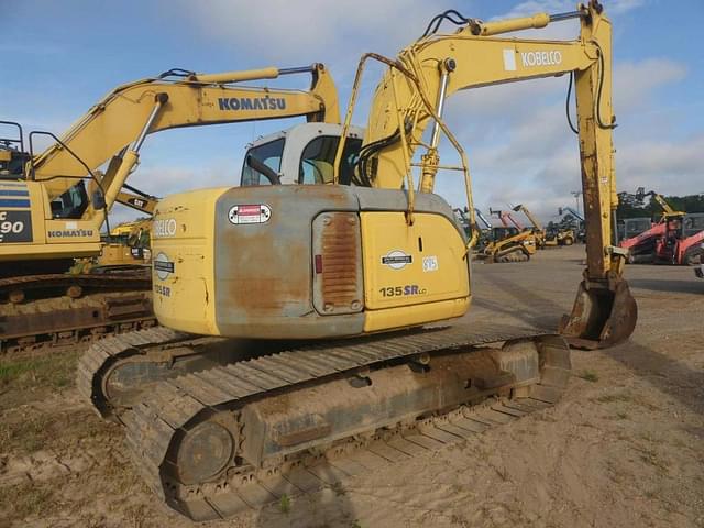 Image of Kobelco SK135SRLC equipment image 2