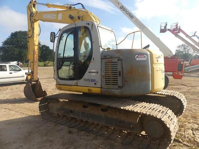 Image of Kobelco SK135SRLC equipment image 3