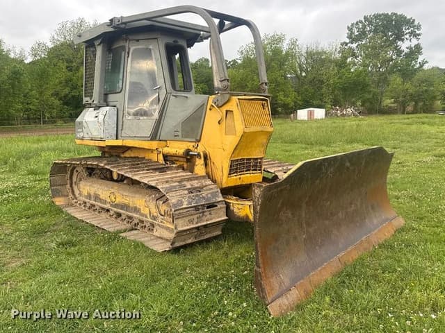 Image of Komatsu D41P-6 equipment image 2