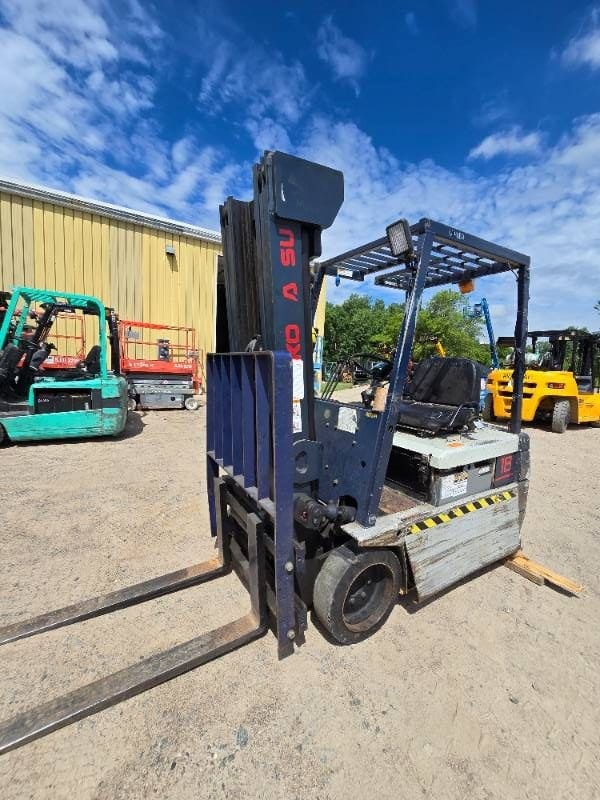 1999 Komatsu FB18MK-2 Equipment Image0