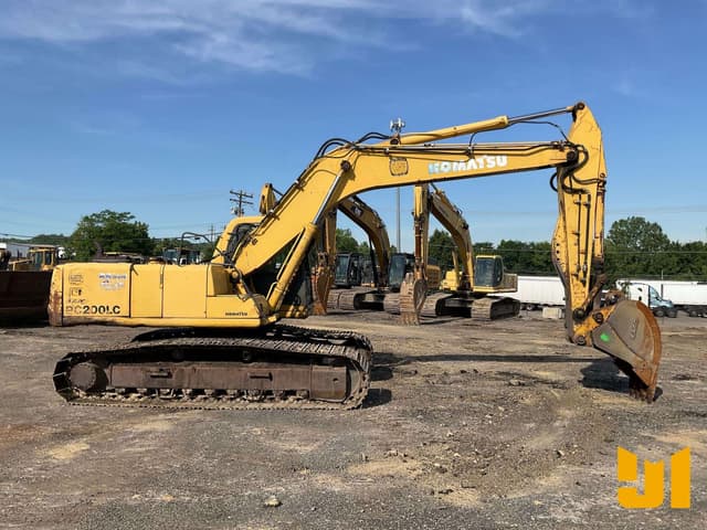 Image of Komatsu PC200LC-6 equipment image 3