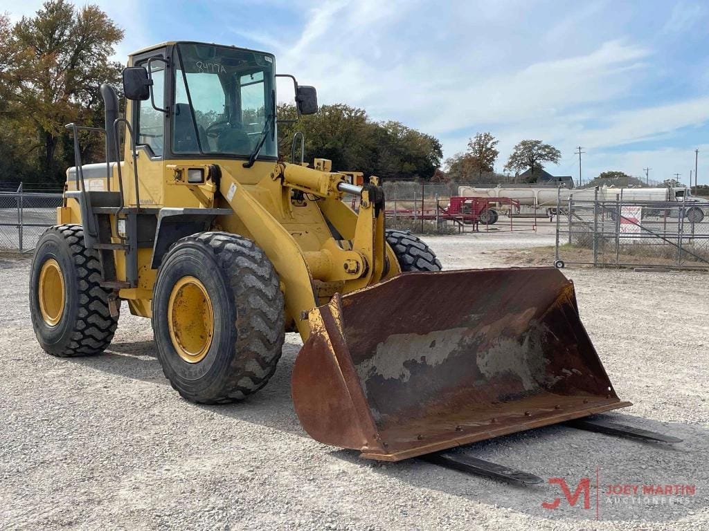 Main image Komatsu WA250