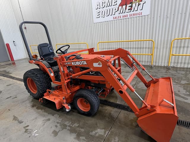 Image of Kubota B2100 equipment image 3