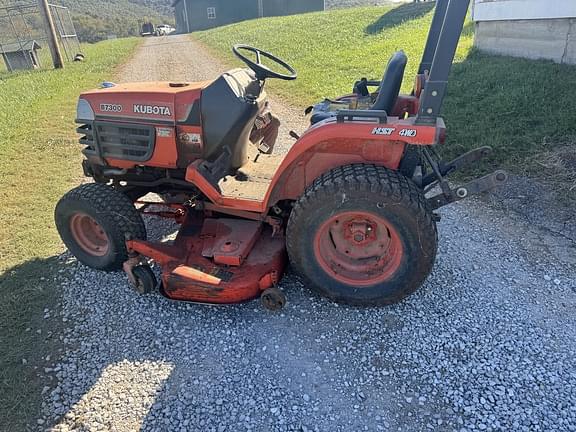 Image of Kubota B7300 Primary image