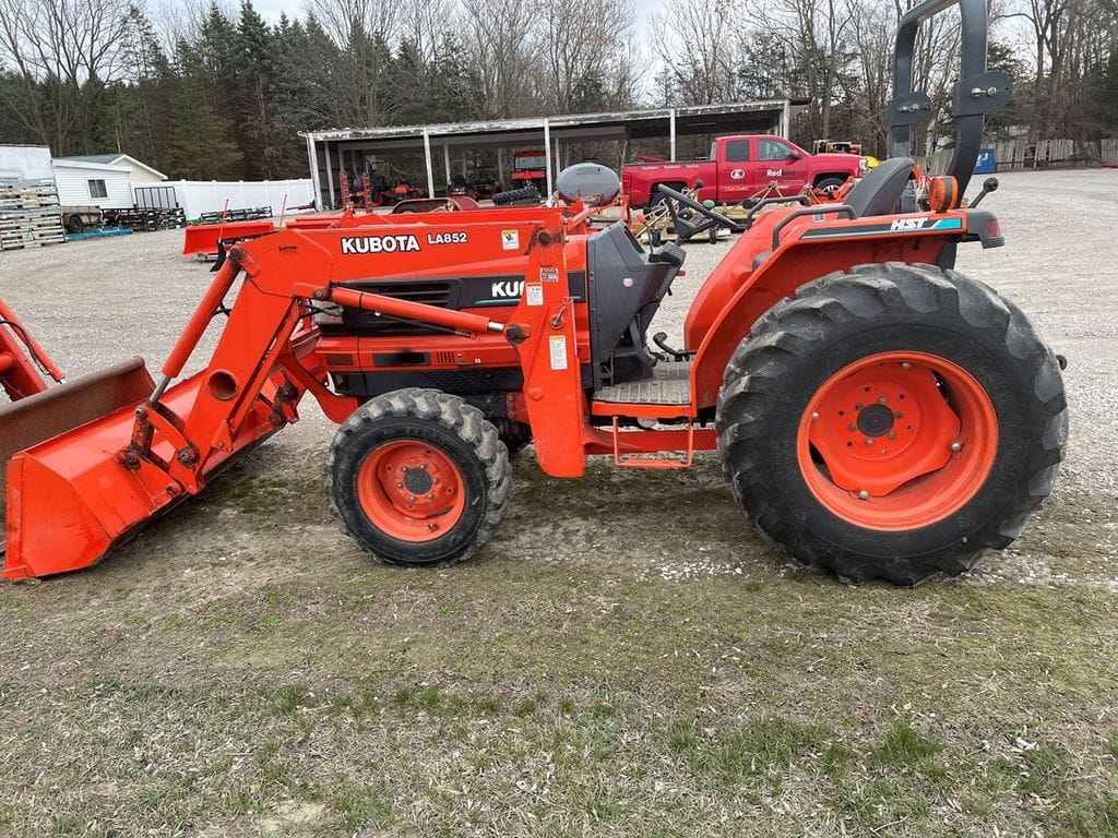 Main image Kubota L4610