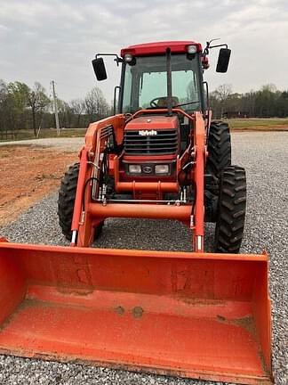 Image of Kubota M6800 equipment image 3