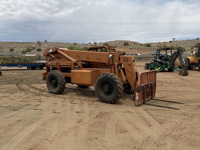 Image of Lull 844C-42 equipment image 1