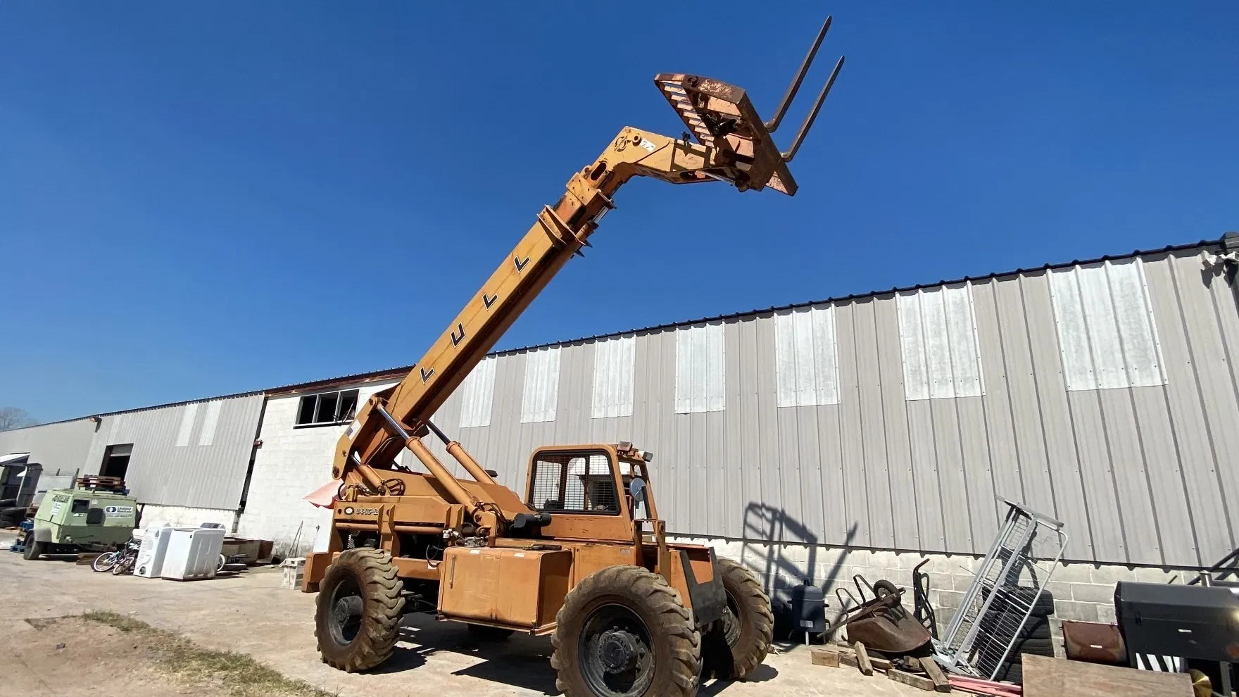 1999 Lull 844C-42 Equipment Image0