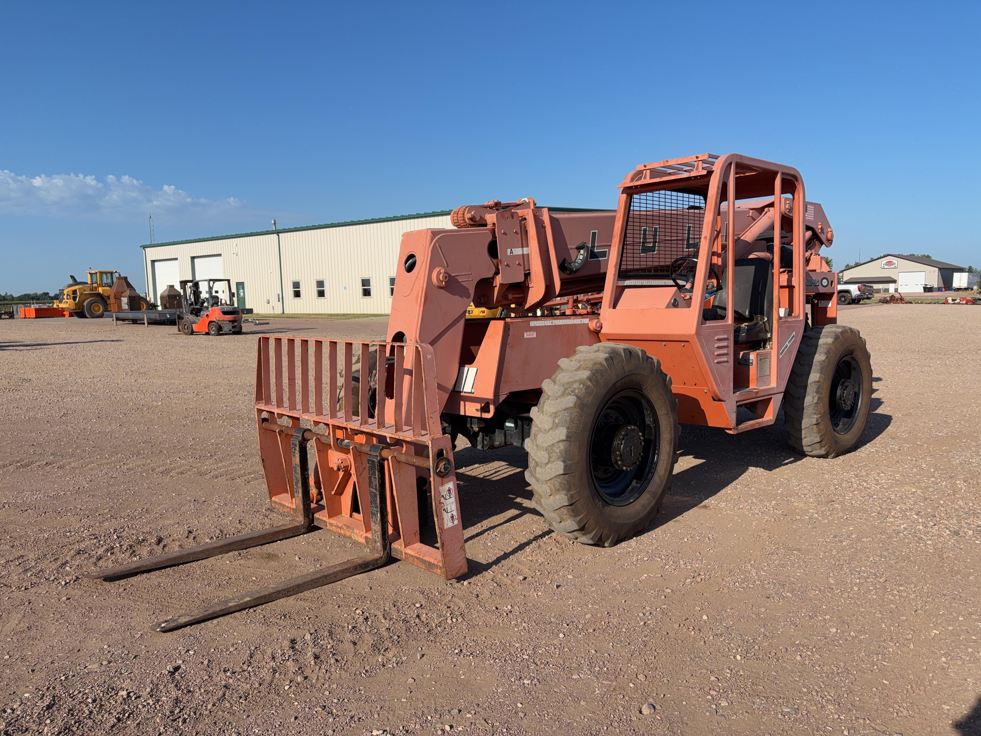 1999 Lull 644B-42 Equipment Image0