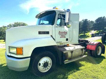 Main image Mack CH600