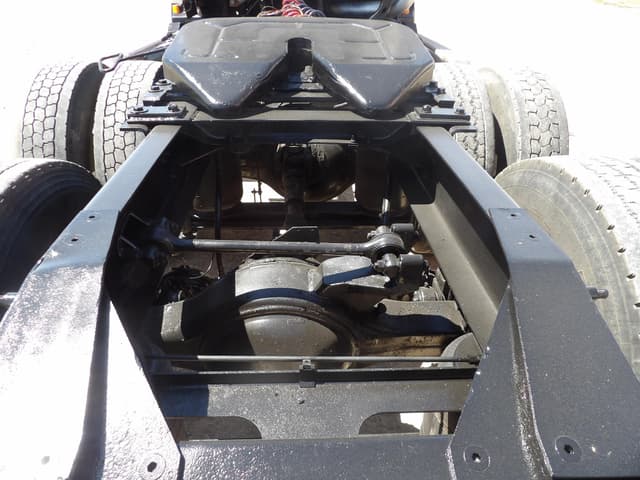 Image of Mack CH613 equipment image 4