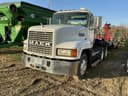 1999 Mack CH613 Image