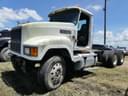 1999 Mack CH613 Image