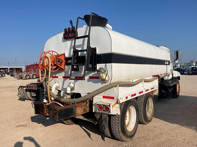 Image of Mack CH613 equipment image 2