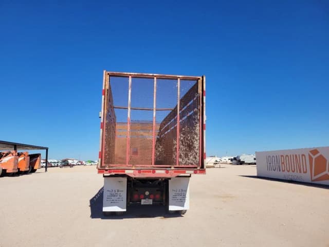 Image of Mack CH613 equipment image 3