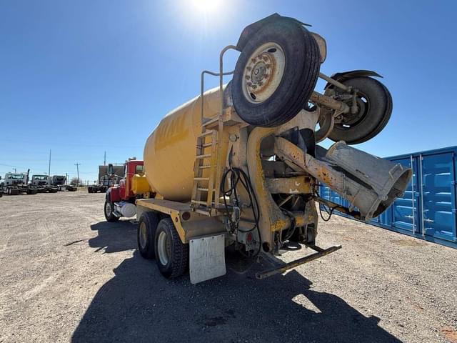 Image of Mack RD688S equipment image 1