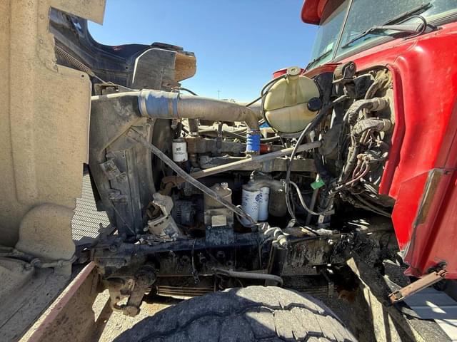 Image of Mack RD688S equipment image 3