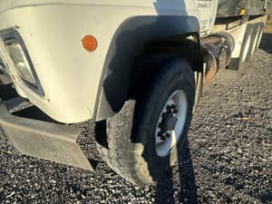 1999 Mack RD690S Image