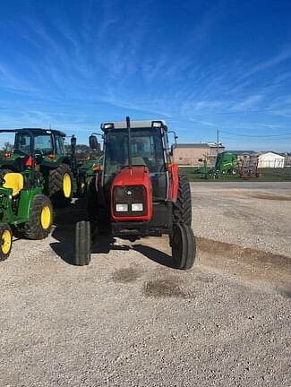 Image of Massey Ferguson 4243 equipment image 4