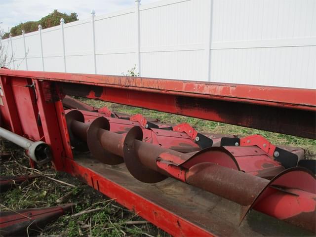 Image of Massey Ferguson 883 equipment image 2