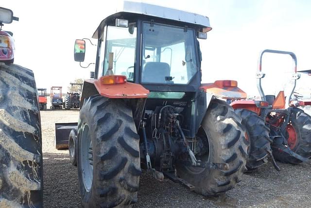 Image of Massey Ferguson 481 equipment image 1