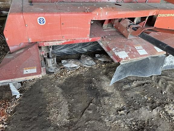 Image of New Holland 1431 equipment image 3