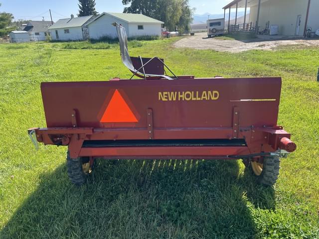 Image of New Holland 166 equipment image 3