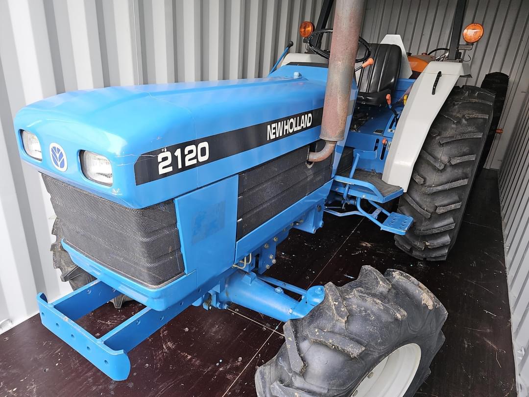 Image of New Holland 2120 Primary image
