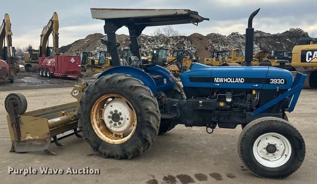 Image of New Holland 3930 equipment image 3