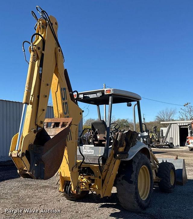 Image of New Holland 555E equipment image 4