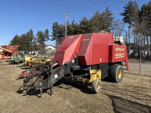 1999 New Holland 590 Image