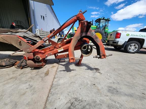 Image of New Holland 616 equipment image 1