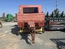 1999 New Holland 644 Image