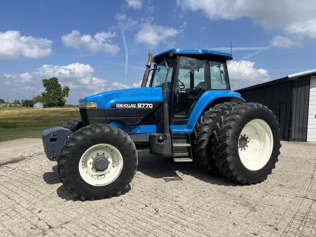 Image of New Holland 8770 equipment image 1