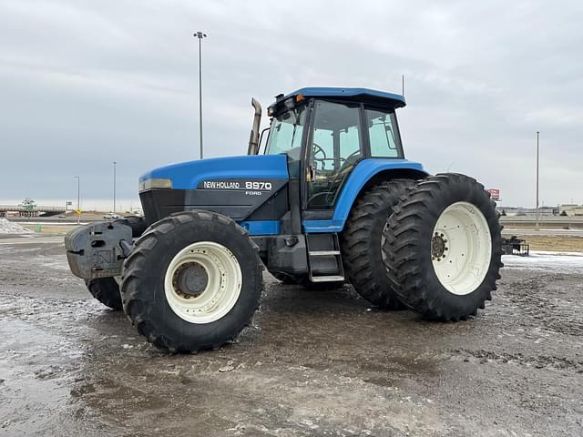 Image of New Holland 8970 equipment image 3