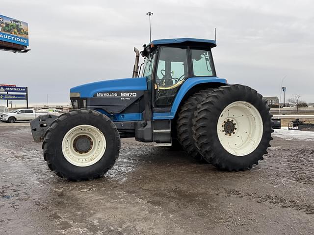 Image of New Holland 8970 equipment image 1