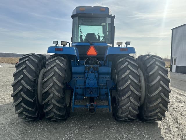 Image of New Holland 9682 equipment image 3