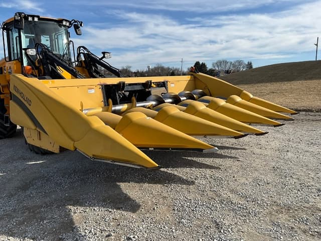 Image of New Holland 996 equipment image 2