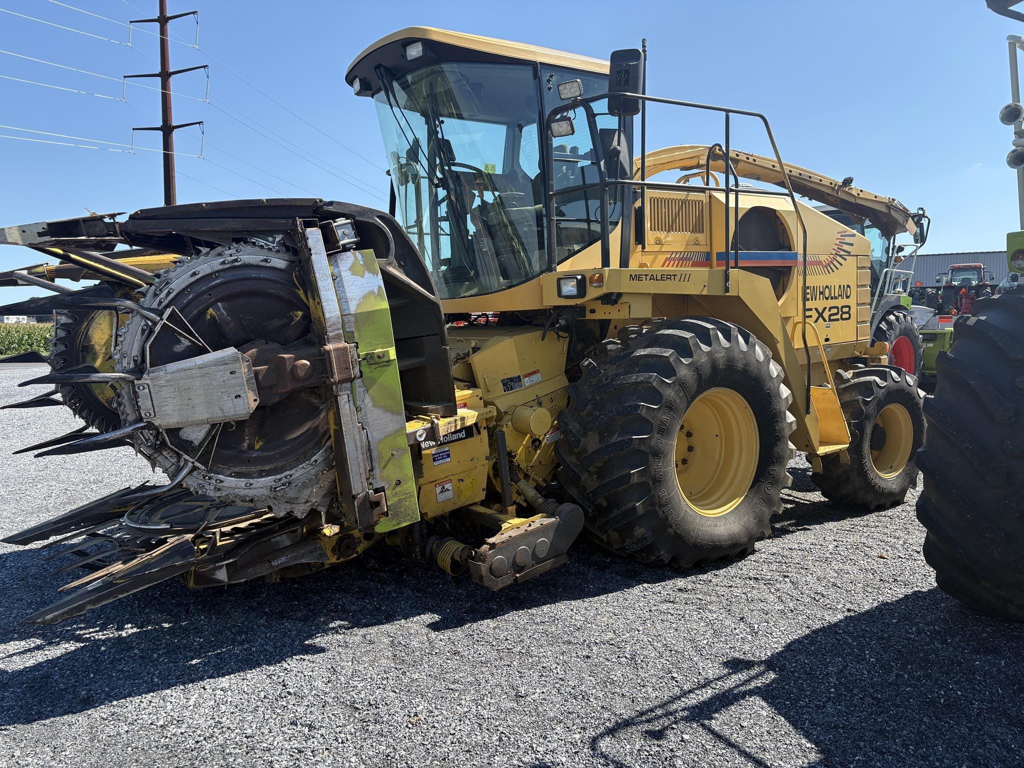 1999 New Holland FX28 Equipment Image0