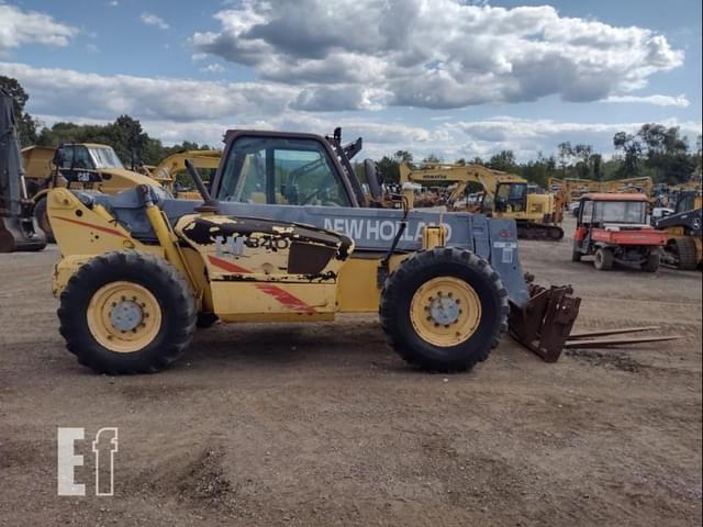 Image of New Holland LM840 equipment image 2