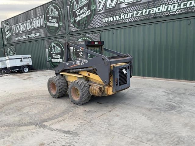 Image of New Holland LS180 equipment image 1