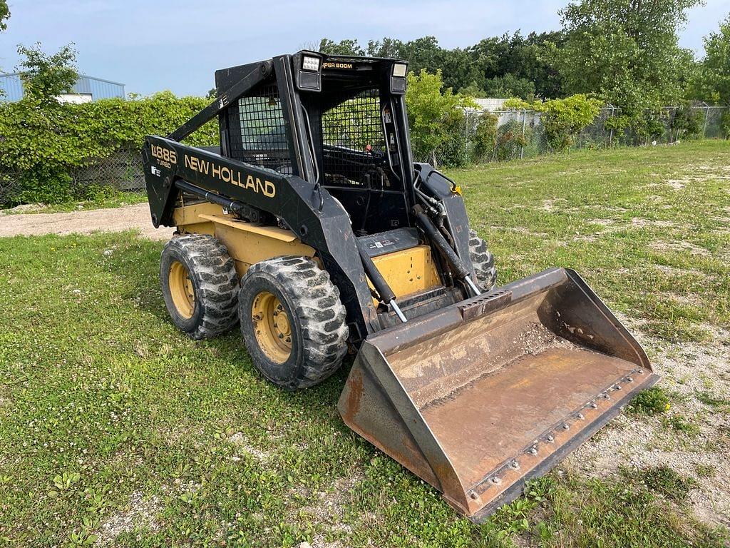 Image of New Holland LX885 Primary image