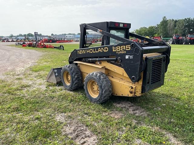 Image of New Holland LX885 equipment image 3