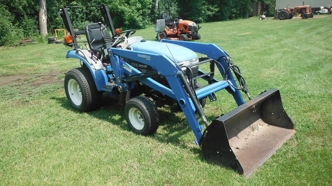 Image of New Holland TC21D Primary image