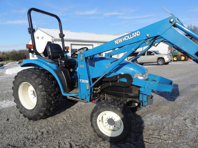 Image of New Holland TC25D equipment image 2