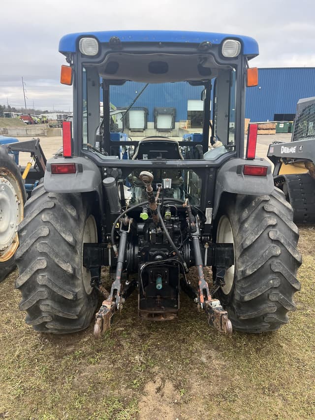 Image of New Holland TN55D equipment image 2