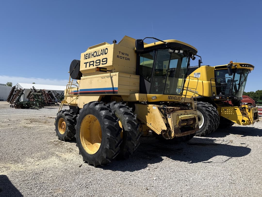 Image of New Holland TR99 Primary image