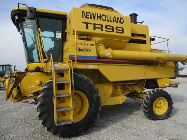 Main image New Holland TR99
