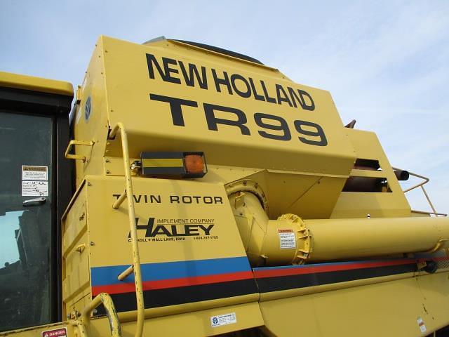 Main image New Holland TR99 10